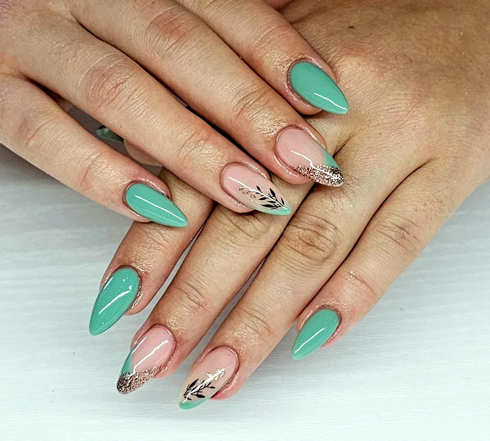 Nageldesign Arbeit aus dem Dream Beauty Studio